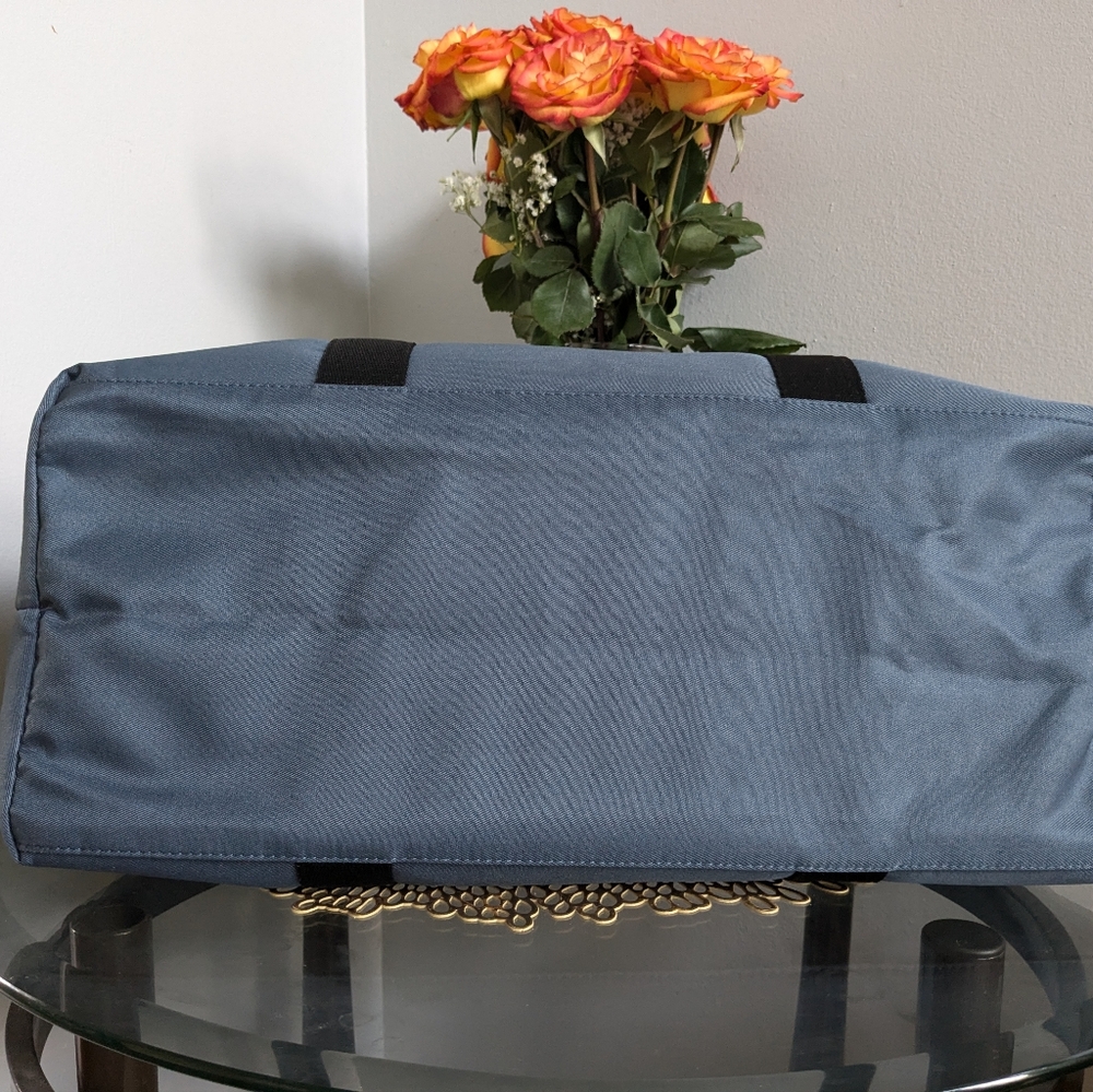 Coach duffle bag - Picture 6 of 8